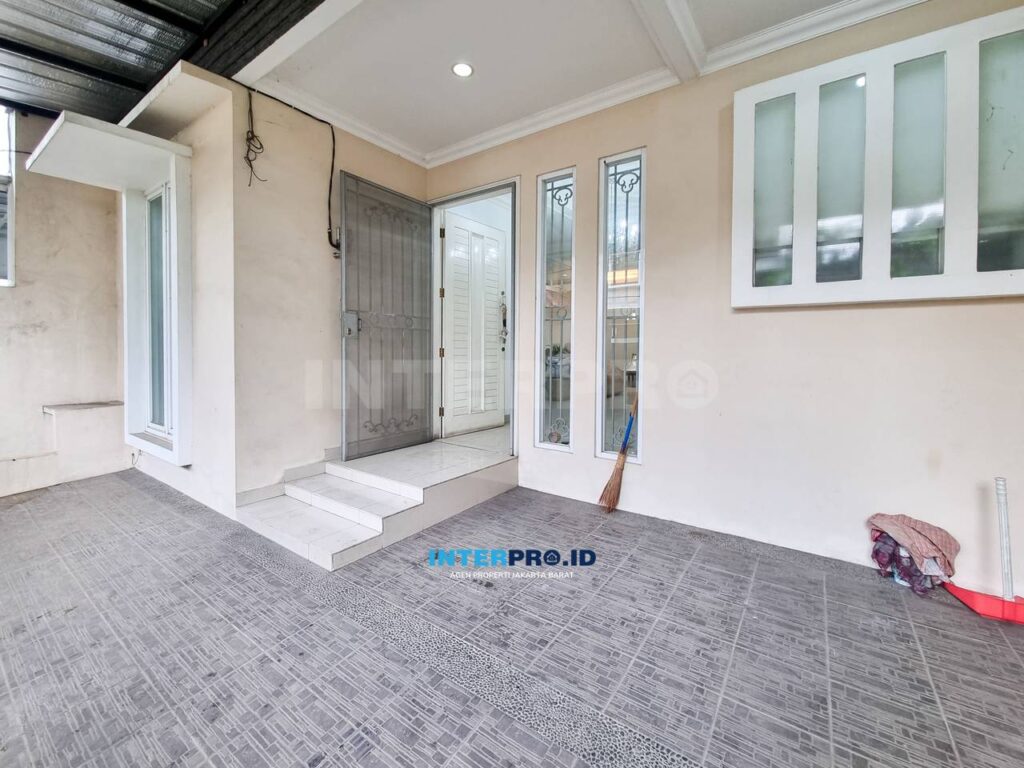 Rumah Puri Indah dijual
