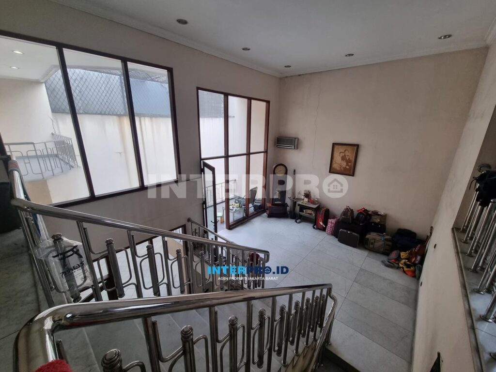 Rumah Disewakan Permata Buana