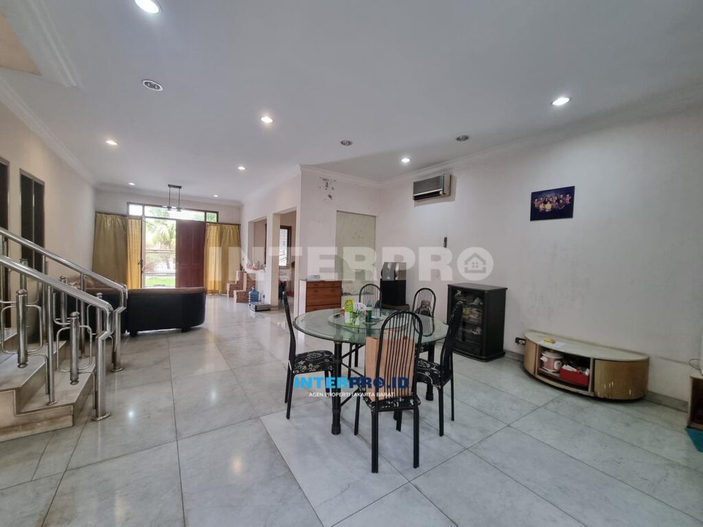 Rumah Disewakan Permata Buana
