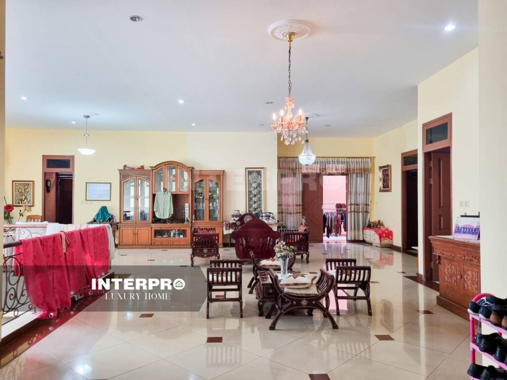 Luxury Home Kav. Dki Meruya - Jakarta Barat