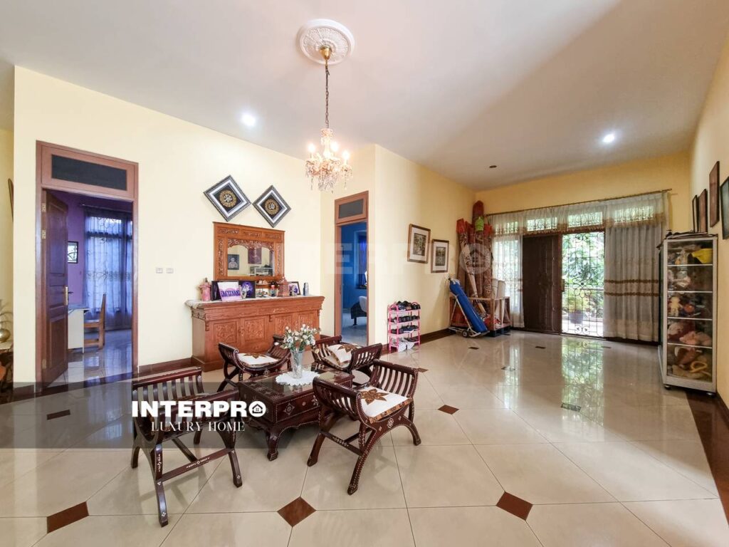 Luxury Home Kav. Dki Meruya - Jakarta Barat
