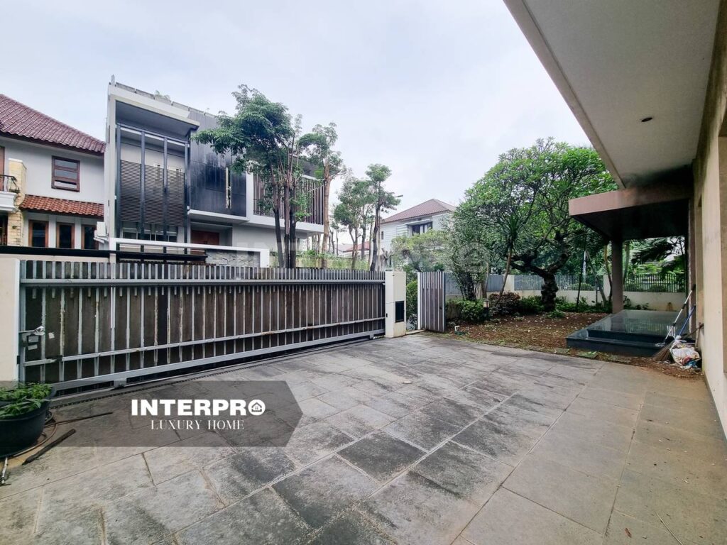 Rumah Dijual Permata Buana Mewah 380m2