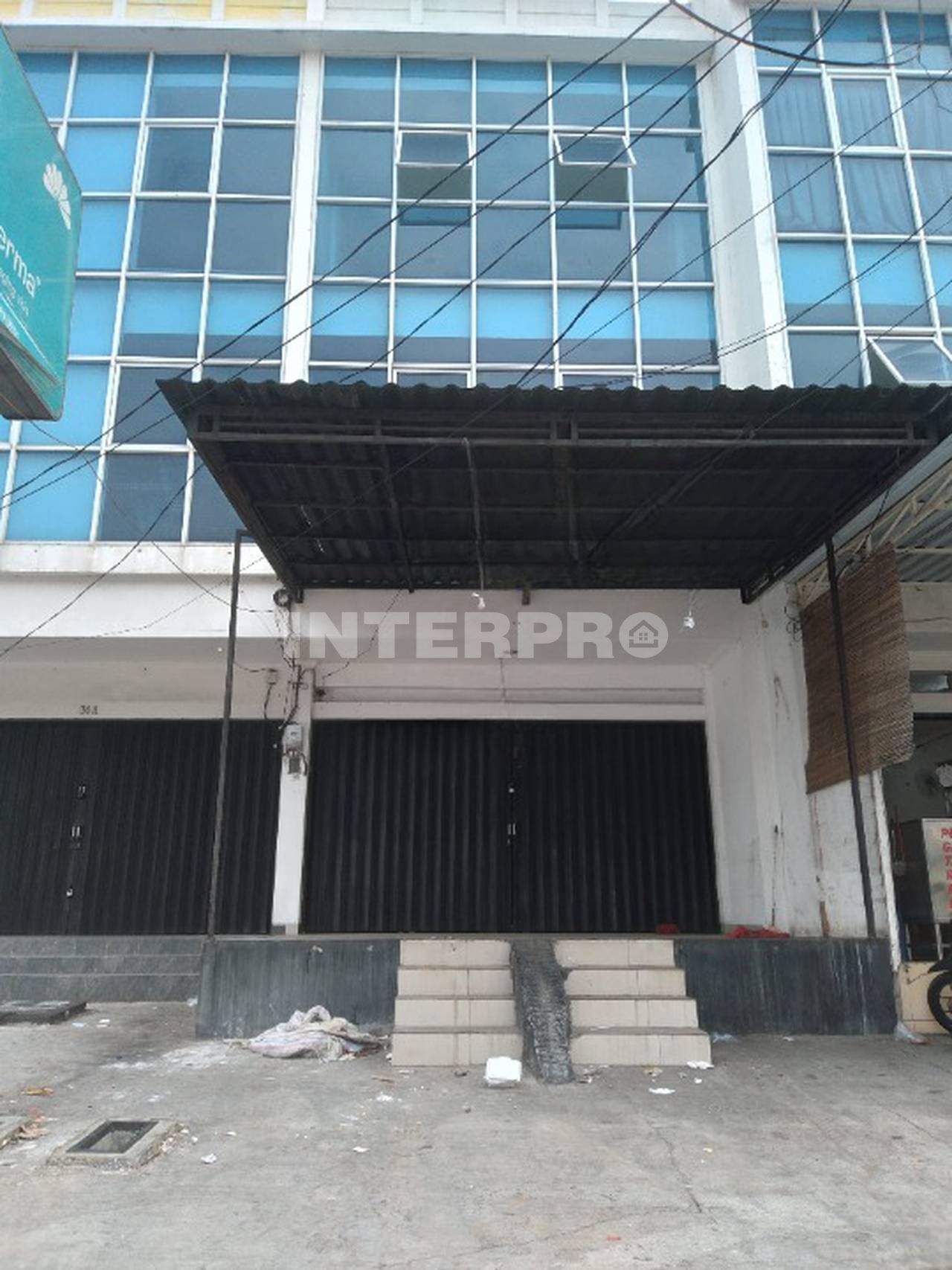 Ruko 3.5 lantai di Taman Ratu | Agen Properti INTERPRO