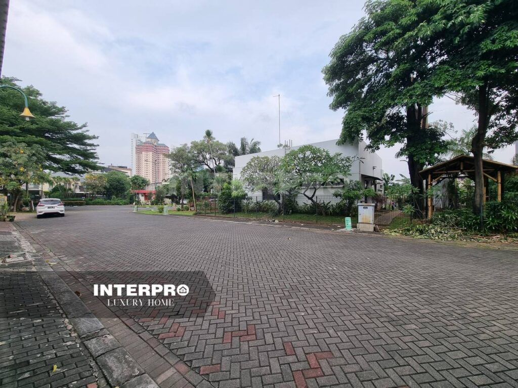 Kavling Komersial Dijual Puri Media