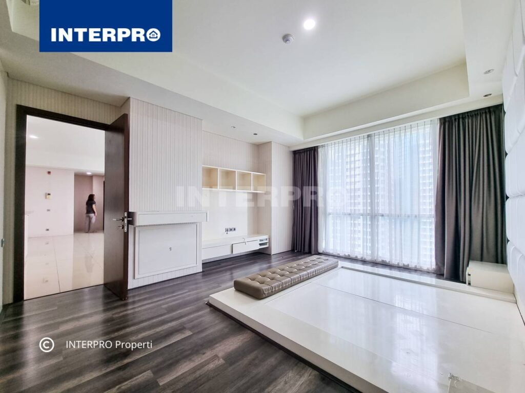 Apartemen Disewakan St Moritz Presidential 3BR INTERPRO