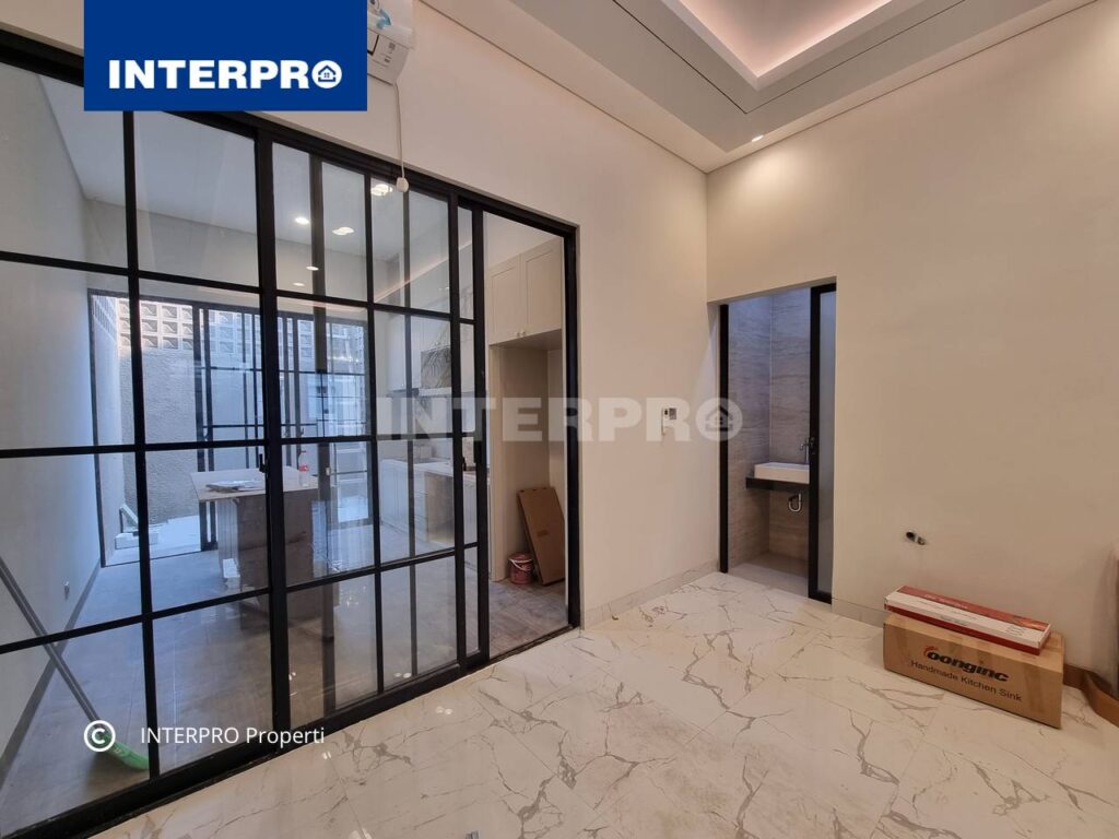 Rumah Brand New KAV DKI , JAKARTA BARAT INTERPRO