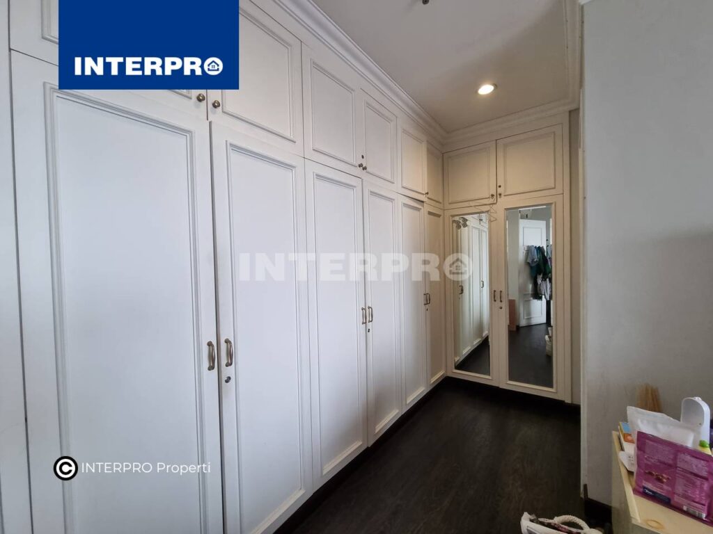 Apartemen 3BR Kedoya Elok, Jakarta Barat