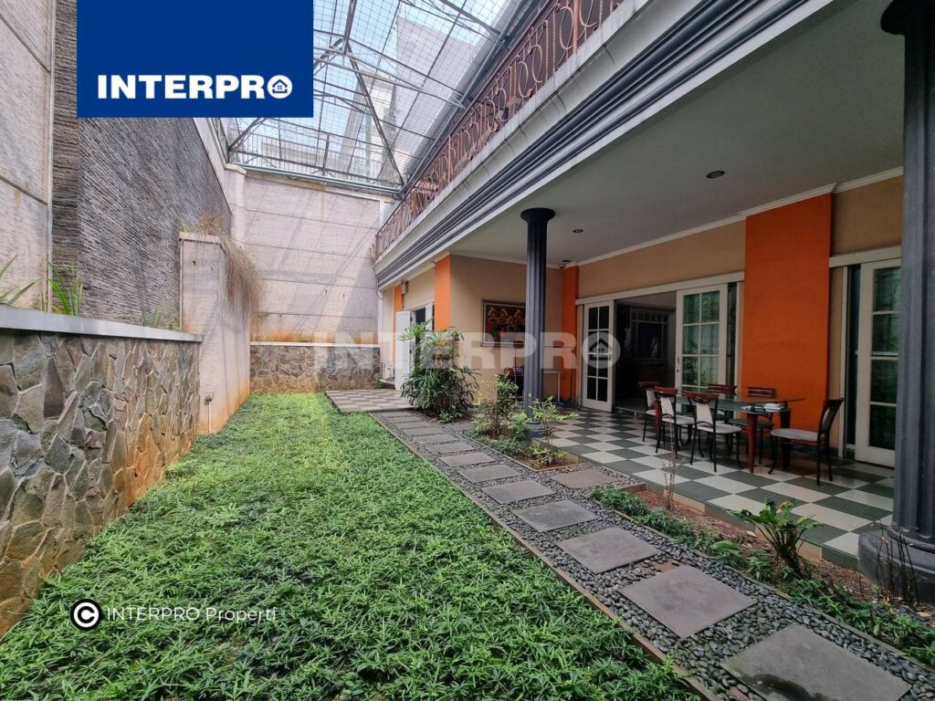 Rumah Mewah 2 lantai Puri Indah Jakarta Barat