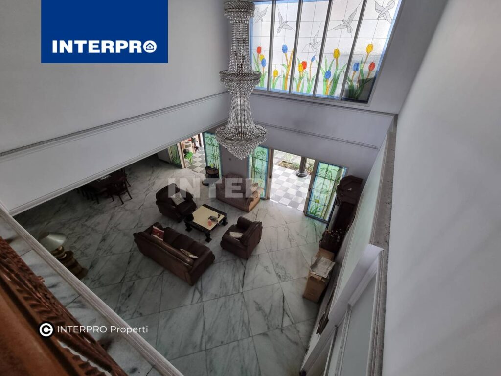 Rumah Mewah 2 lantai Puri Indah Jakarta Barat