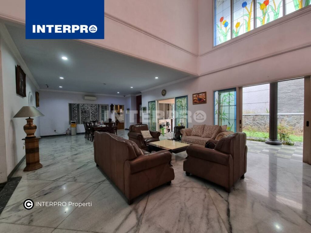 Rumah Mewah 2 lantai Puri Indah Jakarta Barat