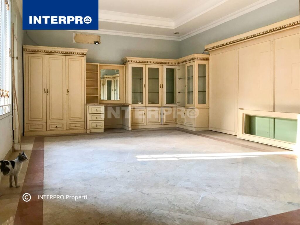 Rumah 2 lantai Tama Kedoya Baru Jakarta Barat