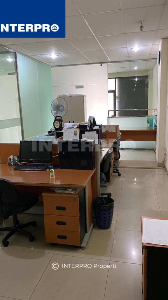 Ruko Citta Graha dijual Jl Kebon Jeruk Jakarta Barat