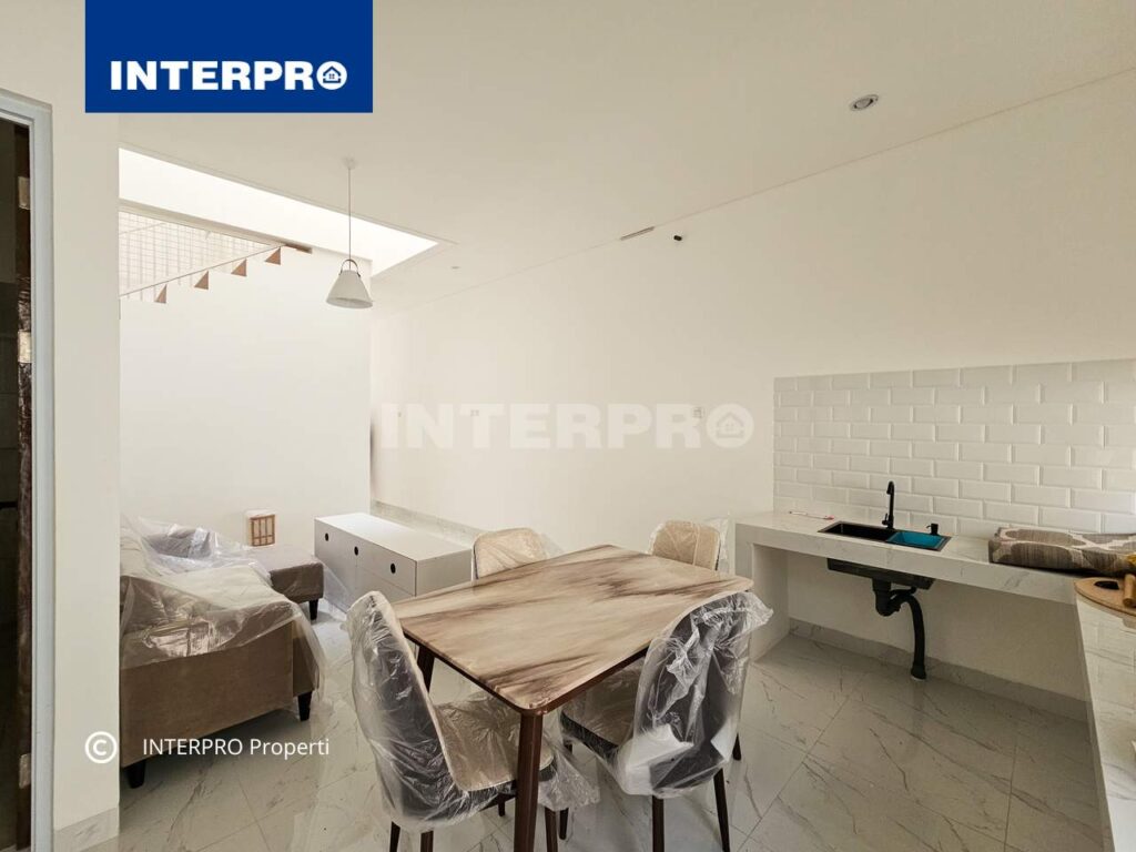 Rumah Brand New 2 lantai Kavling Dki Meruya Jakarta Barat