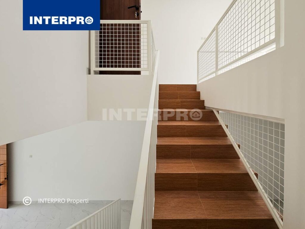 Rumah Brand New 2 lantai Kavling Dki Meruya Jakarta Barat