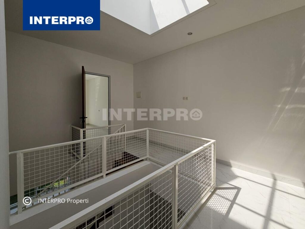 Rumah Brand New 2 lantai Kavling Dki Meruya Jakarta Barat