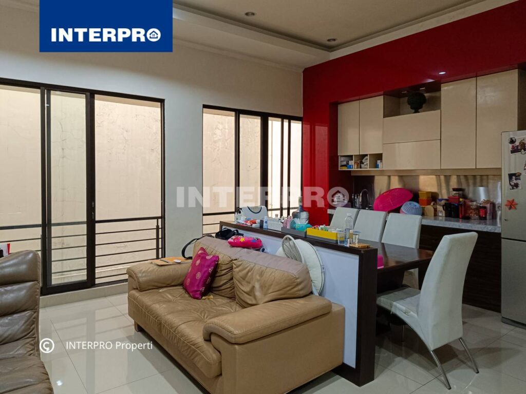 Rumah Minimalis 3 lantai Duri kepa Jakarta Barat