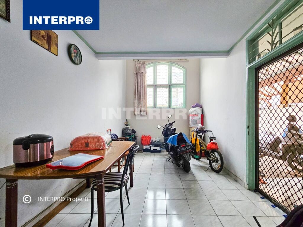 Rumah 2 lantai Duri Kepa Jakarta Barat