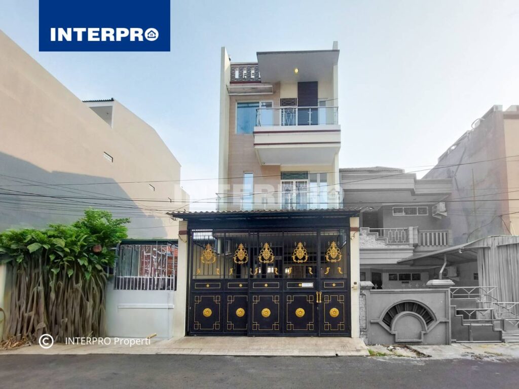 Rumah Cantik Semi frunished Kavling Polri Jelambar