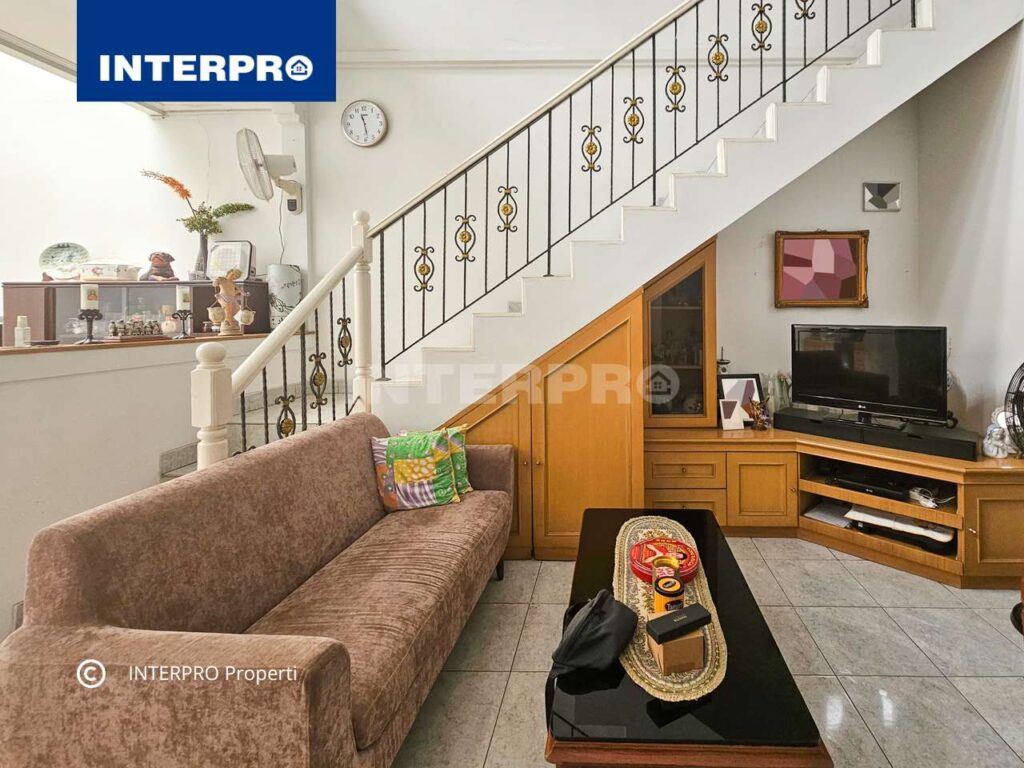 Rumah Dijual Permata Buana Agen Properti
