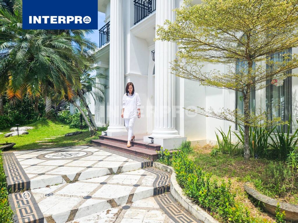 Rumah Dijual BSD FountainBleau Golf Residence Agen Properti INTERPRO