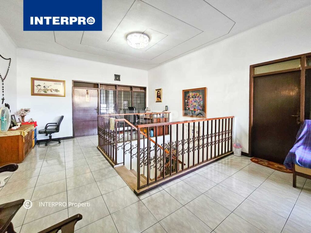 Rumah 2 lantai Siap huni Sunrise Garden Jakarta Barat