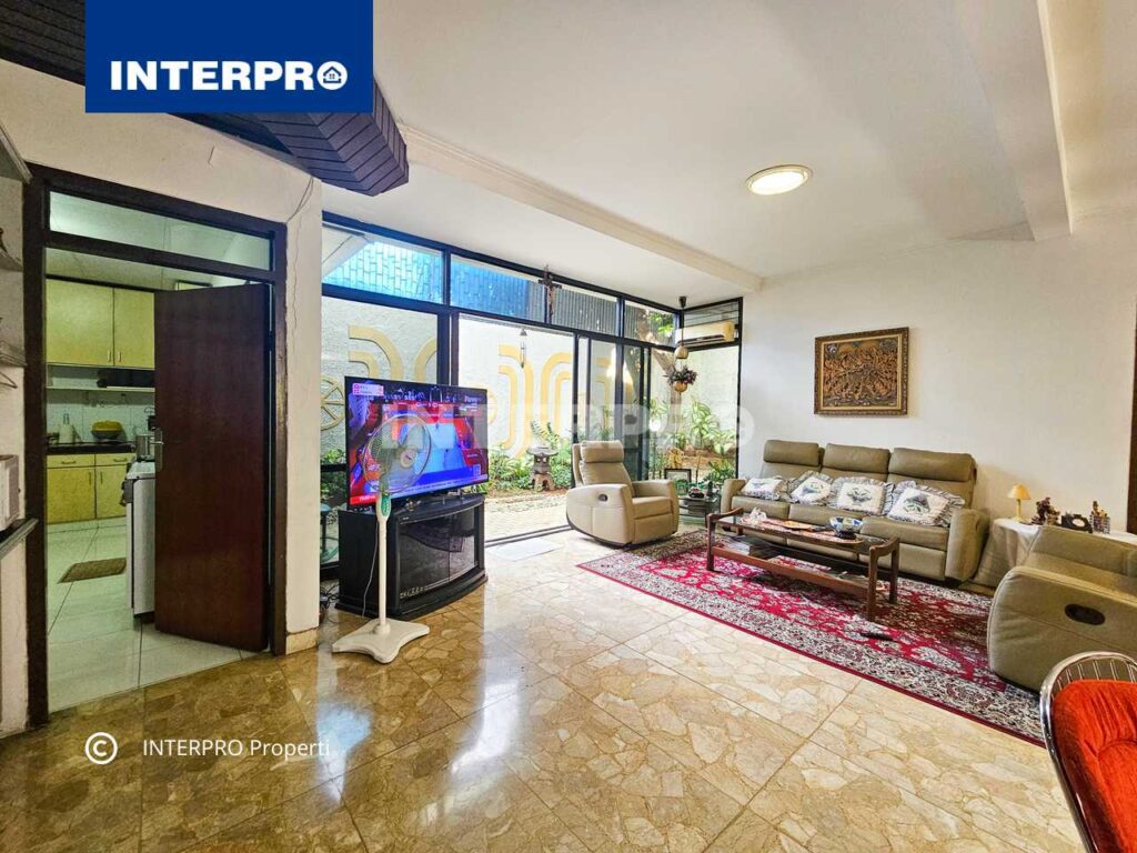 Rumah 2 lantai Siap huni Sunrise Garden Jakarta Barat