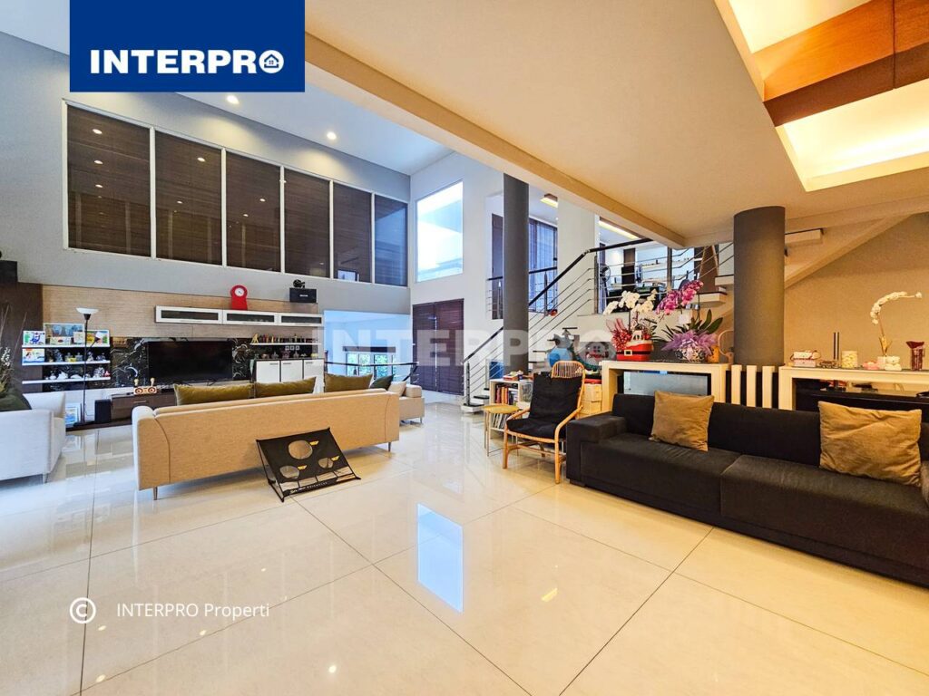 Rumah Mewah Permata Buana Dijual Agen Properti INTERPRO