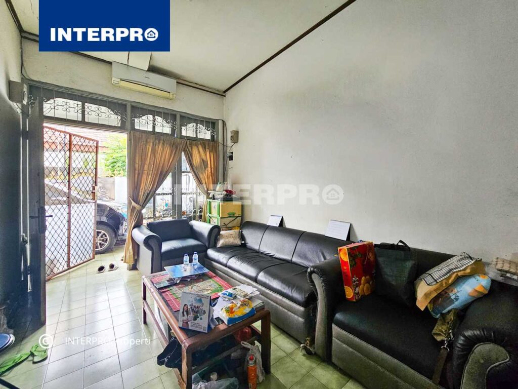 Rumah 2 lantai Sunrise Garden Jakarta Barat