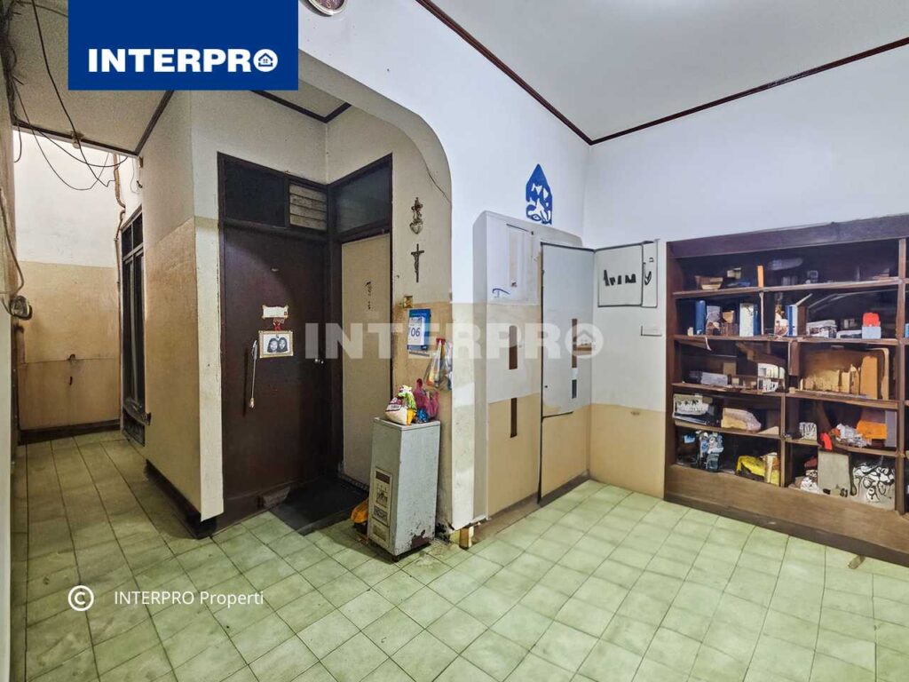 Rumah 2 lantai Sunrise Garden Jakarta Barat