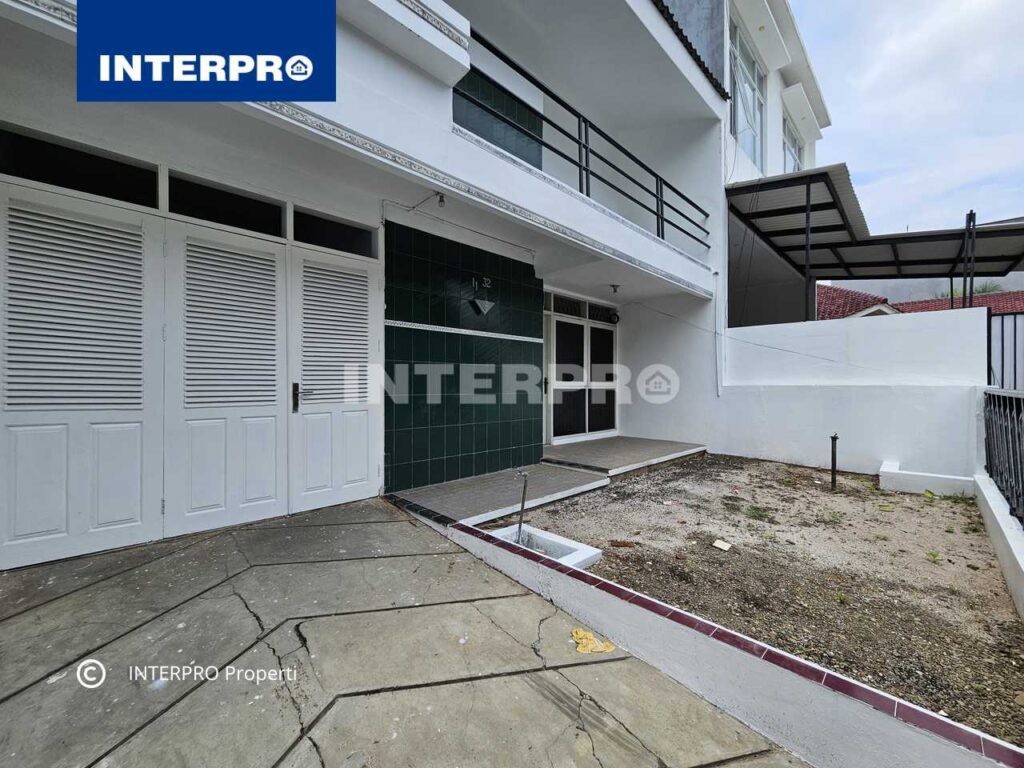 Rumah Disewakan Intercon Taman Kebon Jeruk