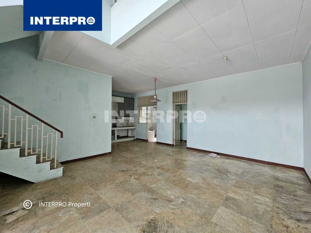 Rumah Disewakan Intercon Taman Kebon Jeruk