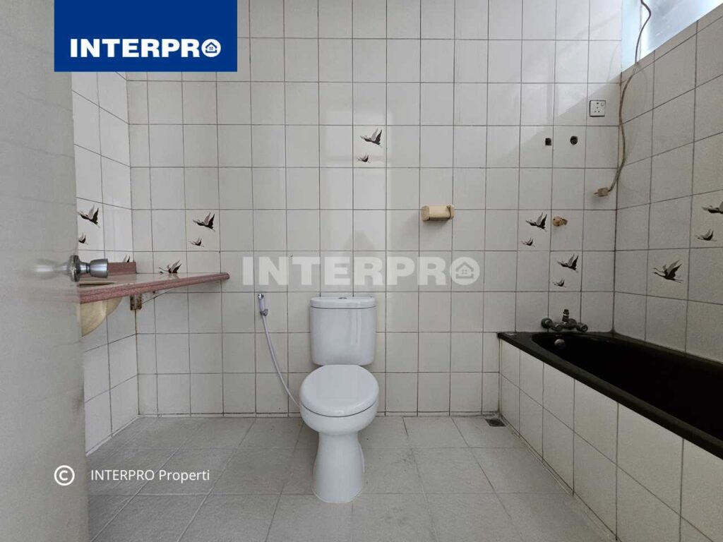 Rumah Disewakan Intercon Taman Kebon Jeruk