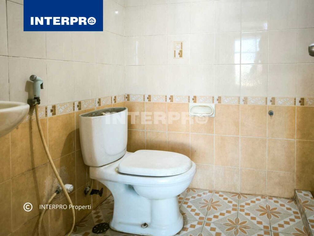 Ruko 3,5 lantai Taman Ratu Jakarta Barat