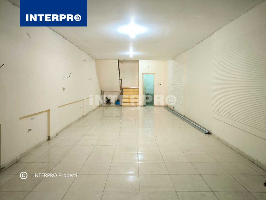 Ruko 3,5 lantai Taman Ratu Jakarta Barat