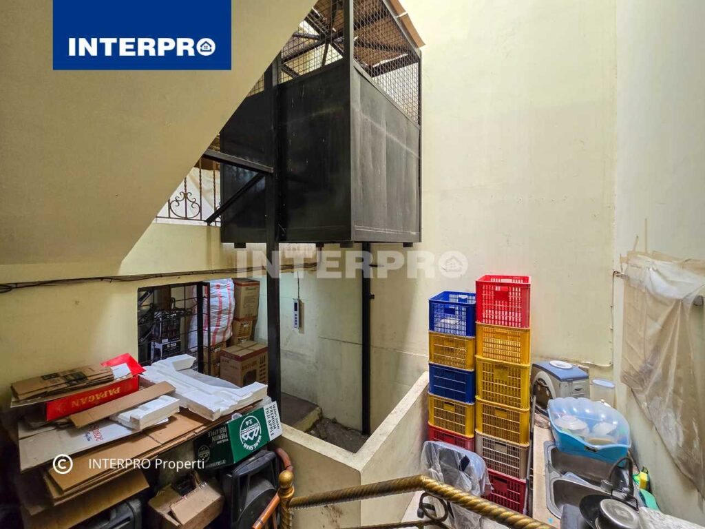 Rumah Minimalis 3 lantai Duri Kepa Jakarta Barat