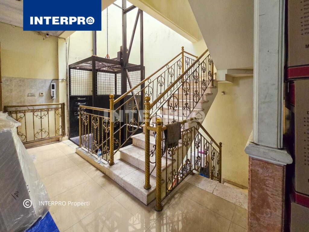 Rumah Minimalis 3 lantai Duri Kepa Jakarta Barat