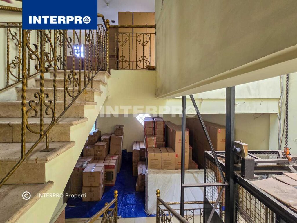 Rumah Minimalis 3 lantai Duri Kepa Jakarta Barat