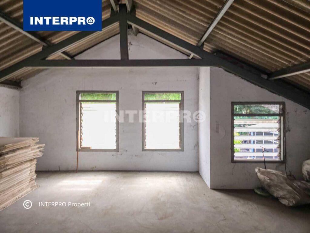 Rumah 2 lantai Duri kepa Jakarta Barat
