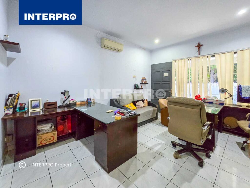 Rumah 2 lantai Duri kepa Jakarta Barat