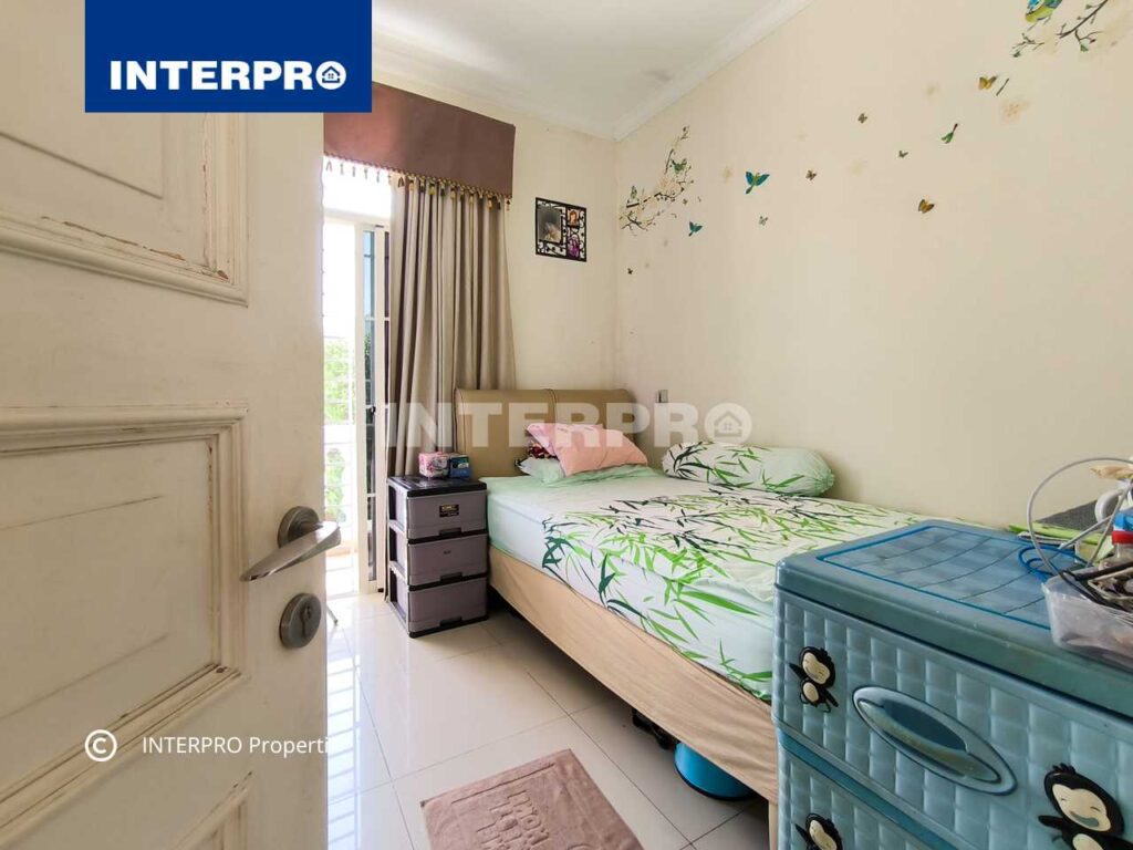 Rumah Minimalis Greeen Lake City Cluster Europe Jakarta Barat