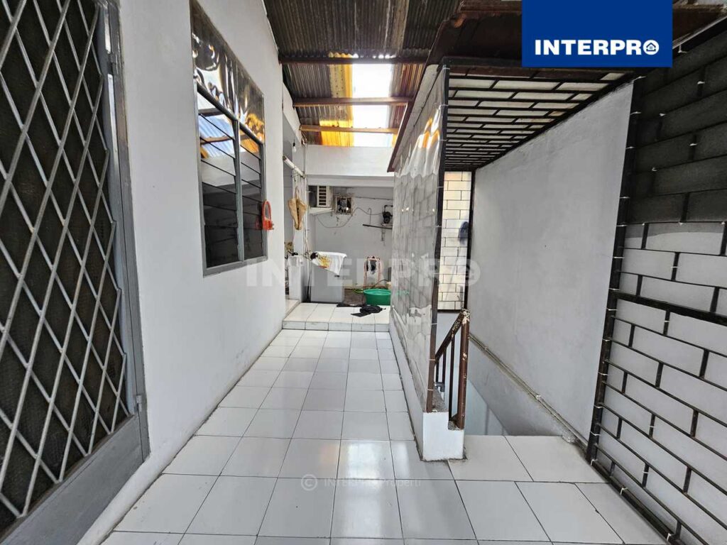 Rumah Dijual Hitung Tanah Tomang Jakarta Barat