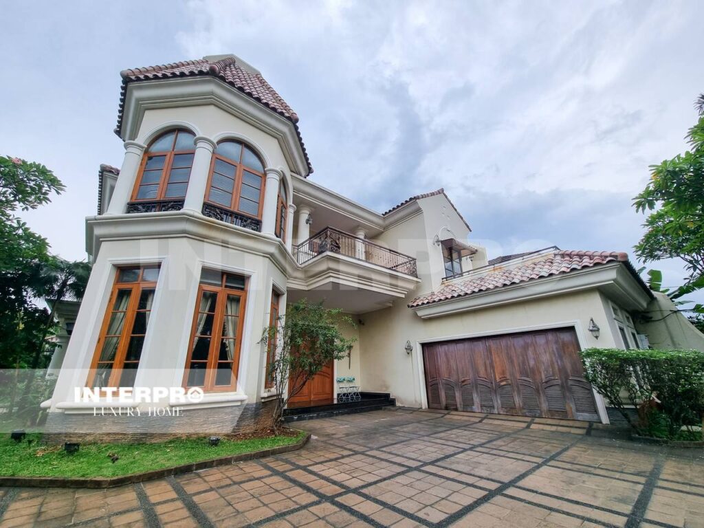 Dijual Rumah Mewah Hook Taman Kedoya Baru Jakarta Barat by INTERPRO