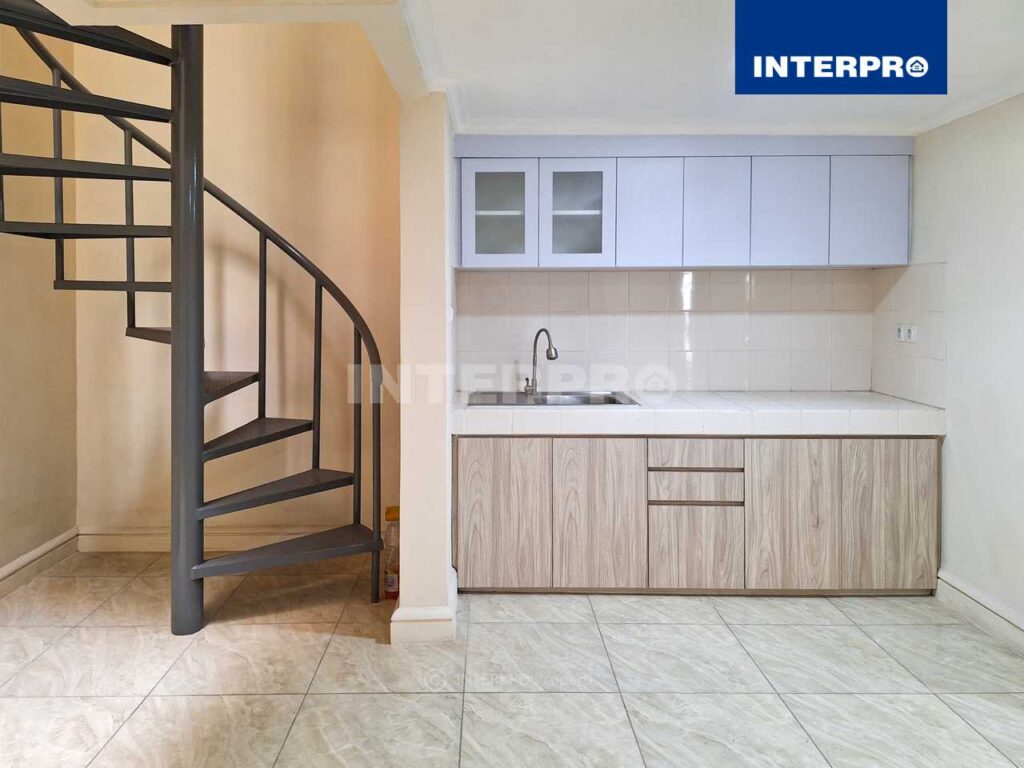 Rumah Minimalis Modern Camden House Residance Srengseng