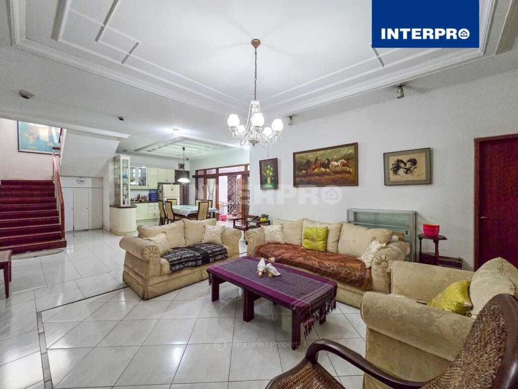 Rumah Hook Siap Huni Green Garden Jakarta Barat