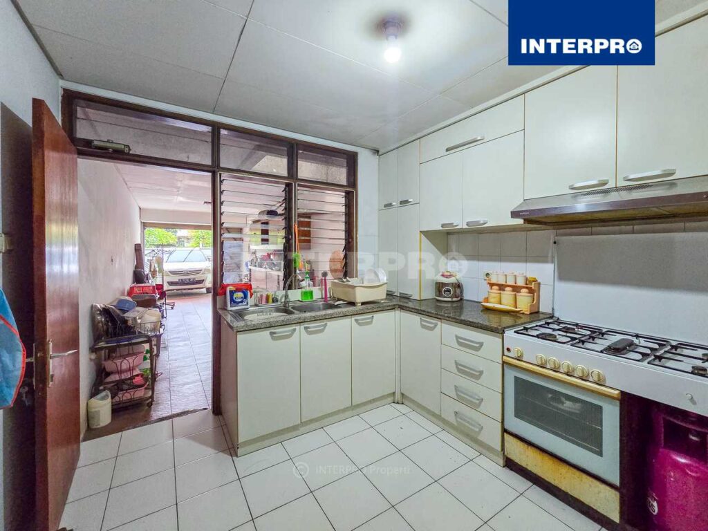 Rumah Hook Siap Huni Green Garden Jakarta Barat