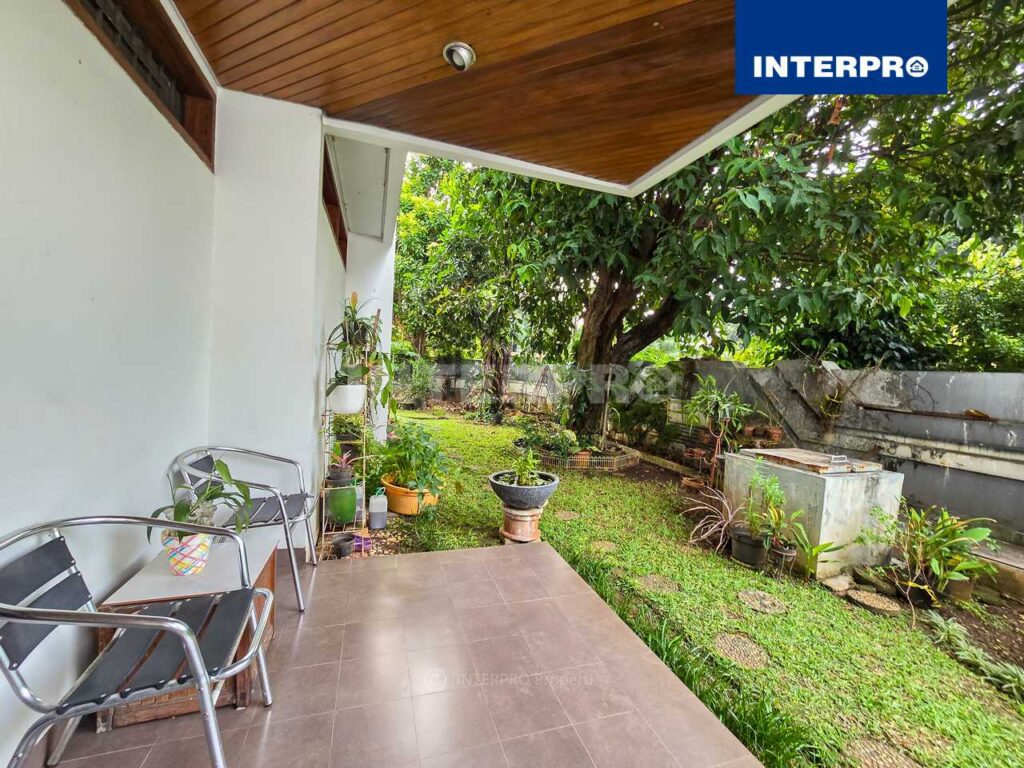 Rumah Hook Siap Huni Green Garden Jakarta Barat