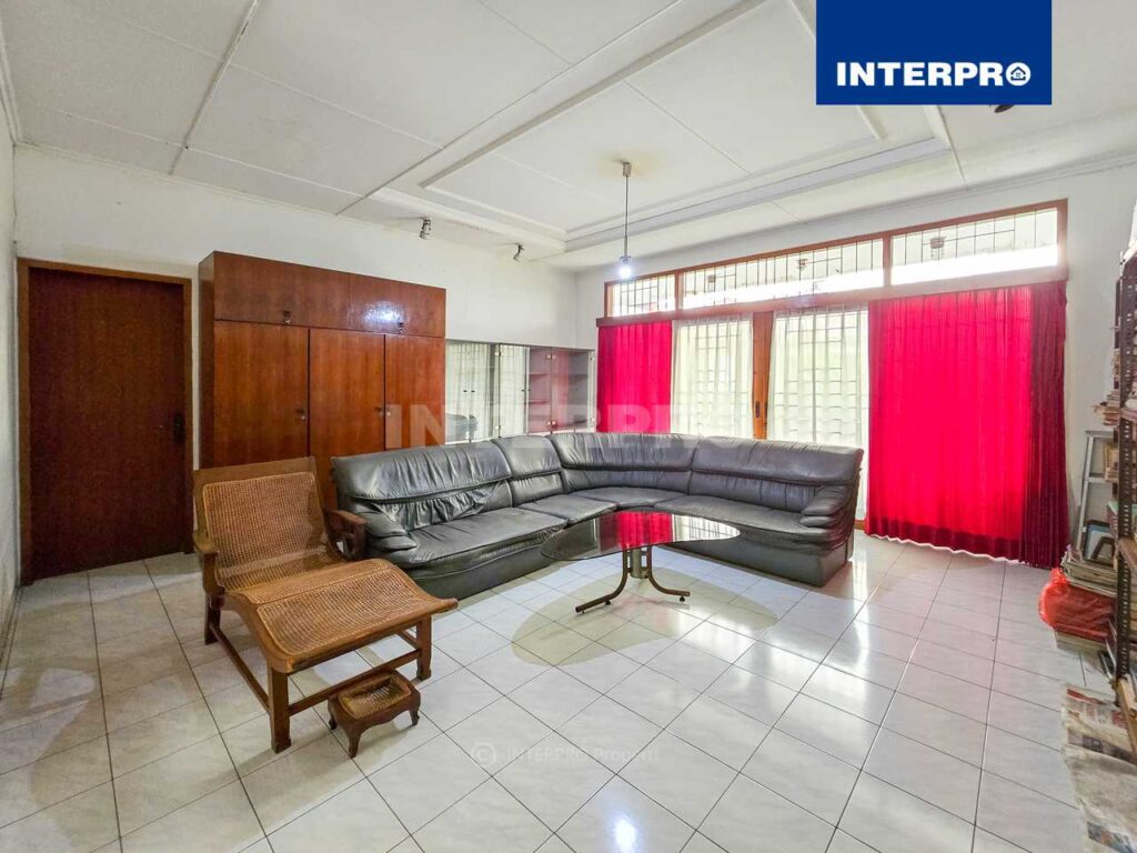 Rumah Hook Siap Huni Green Garden Jakarta Barat