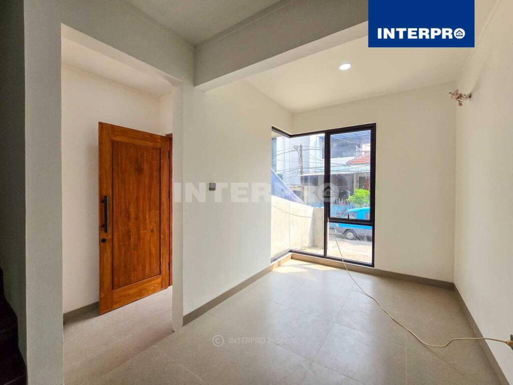 Rumah Baru Minimalis Modern Green Ville Jakarta Barat