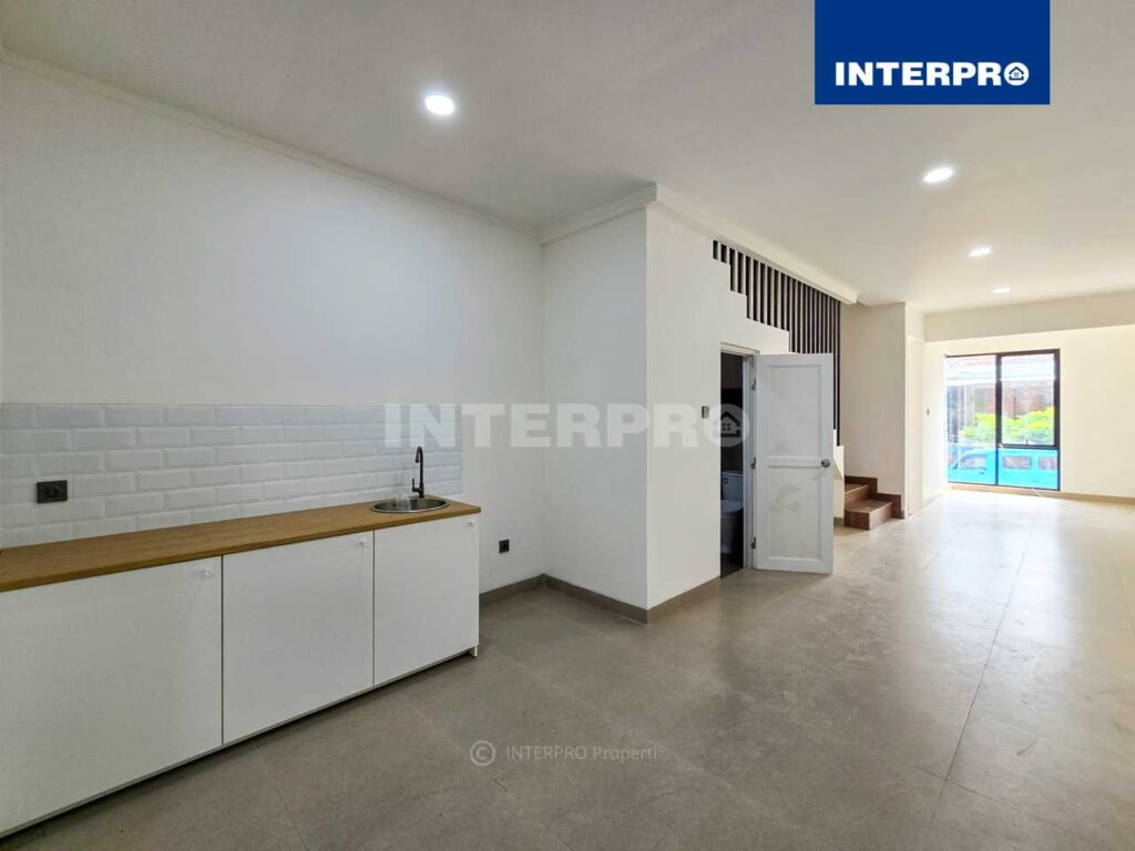 Rumah Baru Minimalis Modern Green Ville Jakarta Barat