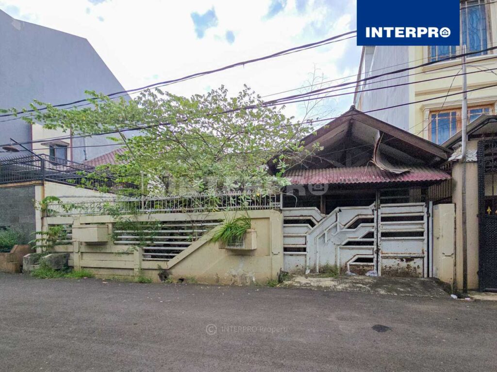 Rumah dijual Hitung Tanah Taman Ratu Jakarta Barat